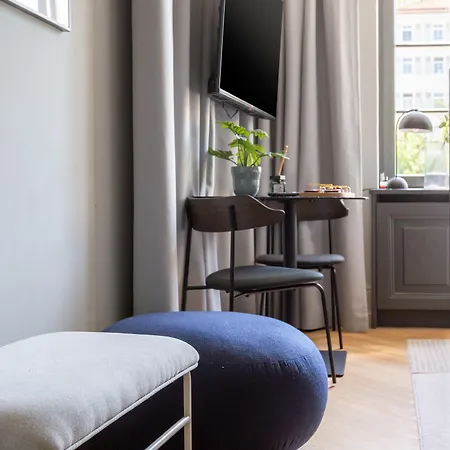 Aparthotel Limehome Poststrasse 3*
